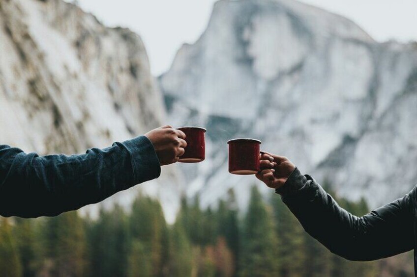 Moraine Lake & Lake Louise Sunrise | Award Winning Premium Tour