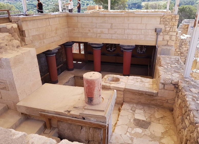 Picture 4 for Activity Knossos Palace and Village Pottery Tour