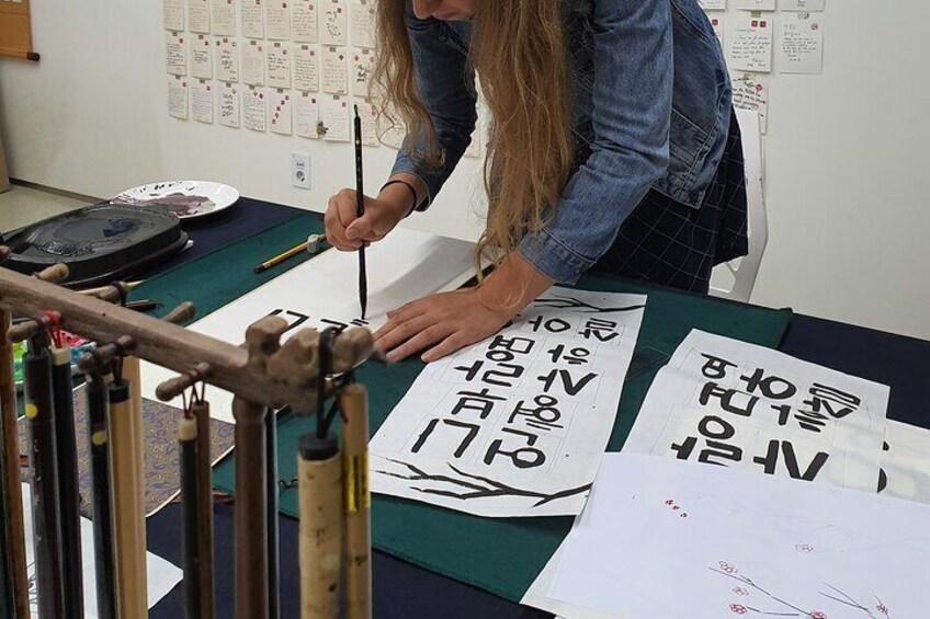 Create a Korean Calligraphy Scroll in Insadong Seoul