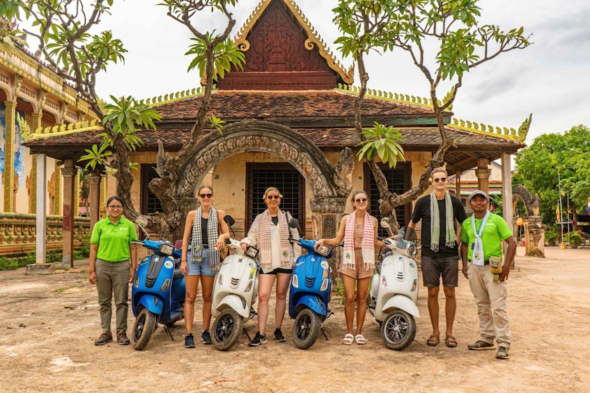 Picture 3 for Activity Siem Reap: Full-Day Guided Vespa Tour to Tonle Sap