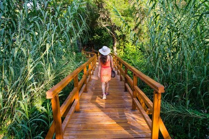 Split: Excursión a las Cascadas de Krka con crucero en barco y baño