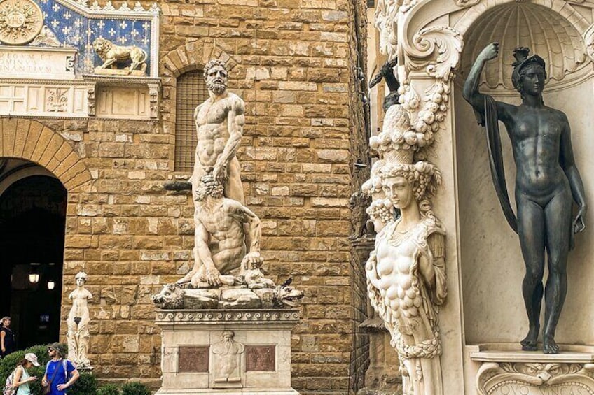 Private Walking Guided Tour and Accademia Gallery Florence