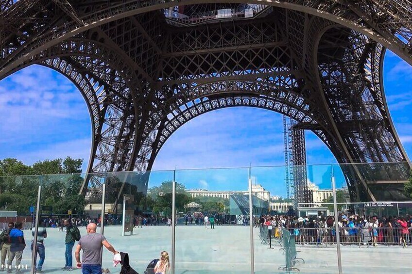 Eiffel Tower by Elevator, Spectacular City Views (Payable Option: Faster Access)