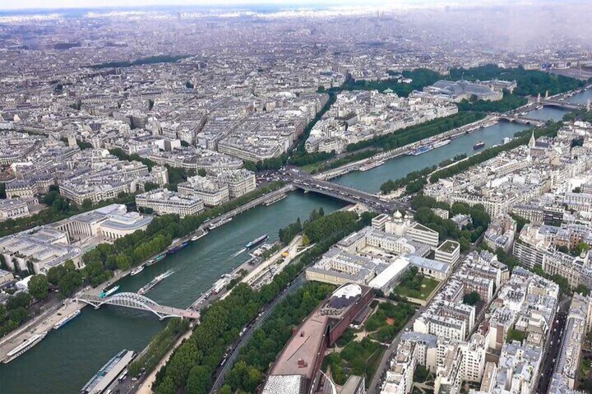 Eiffel Tower by Elevator, Spectacular City Views (Payable Option: Faster Access)