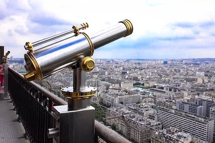 Accès à la Tour Eiffel au 2ème étage et option sommet avec guide