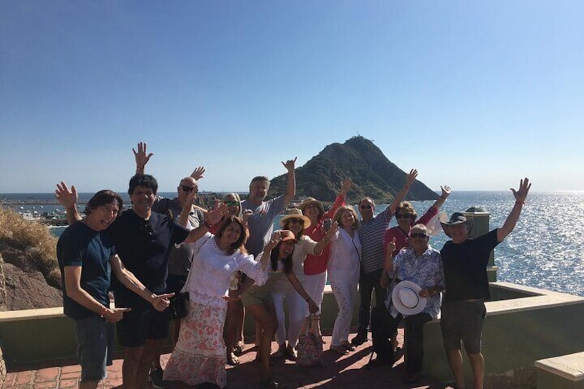 5-Hour Private Historical Tour in Mazatlán with Pickup