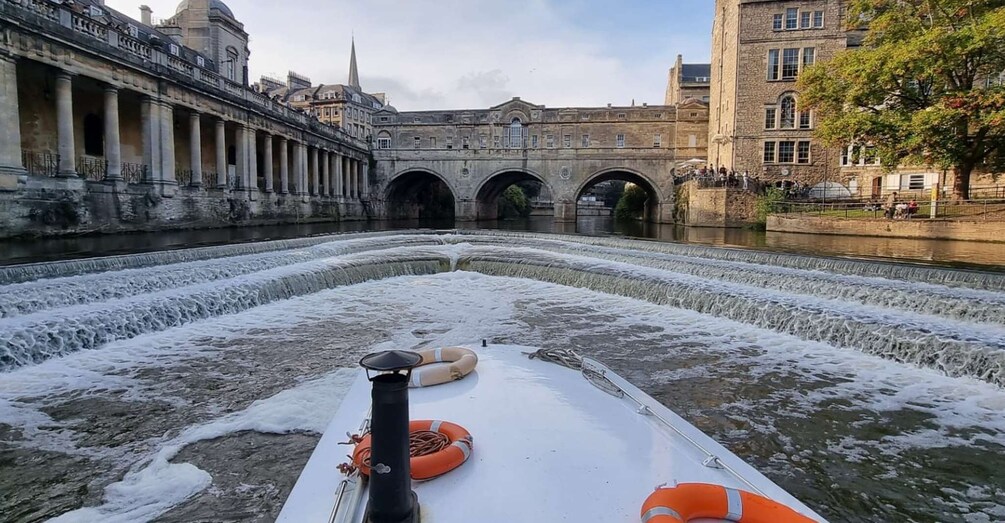 Picture 2 for Activity Bath: Sightseeing Boat Cruise with Prosecco