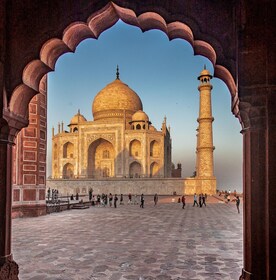 Fra Delhi: Sightseeingtur i Agra med overnatting