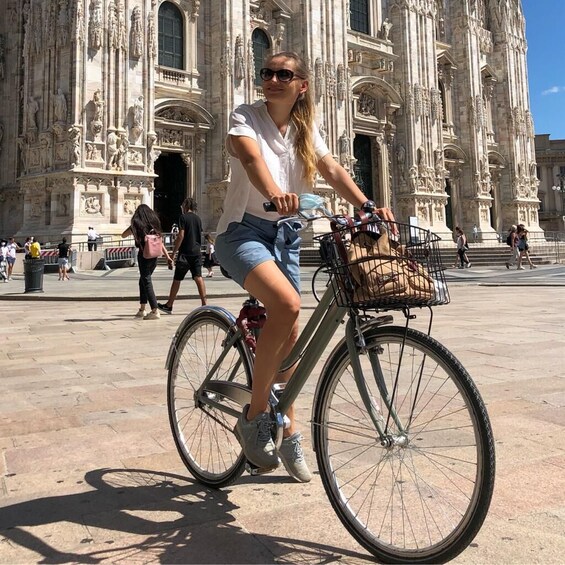 Picture 19 for Activity Milan: Hidden Gems Guided Bike Ride