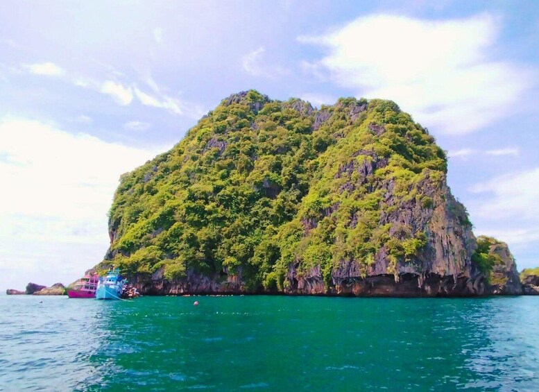 Picture 16 for Activity From Ko Lanta: 4 Islands Snorkeling Tour by Long Tail Boat