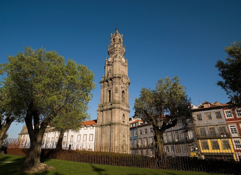 Porto: Torre dos Clerigos Entrance Ticket