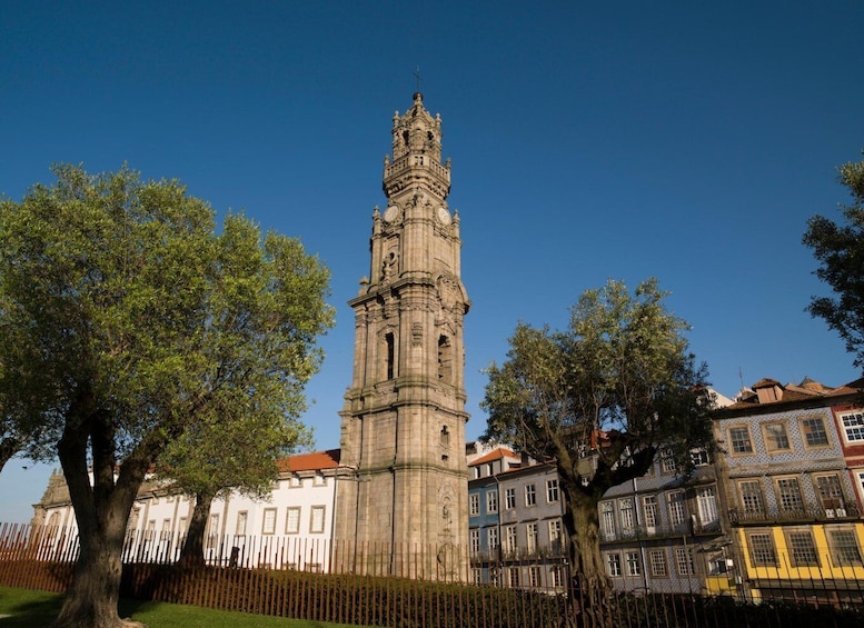 Porto: Torre dos Clerigos Entrance Ticket