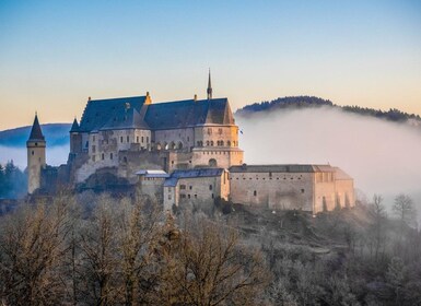 Luxembourg: Nature and Castle Day Tour