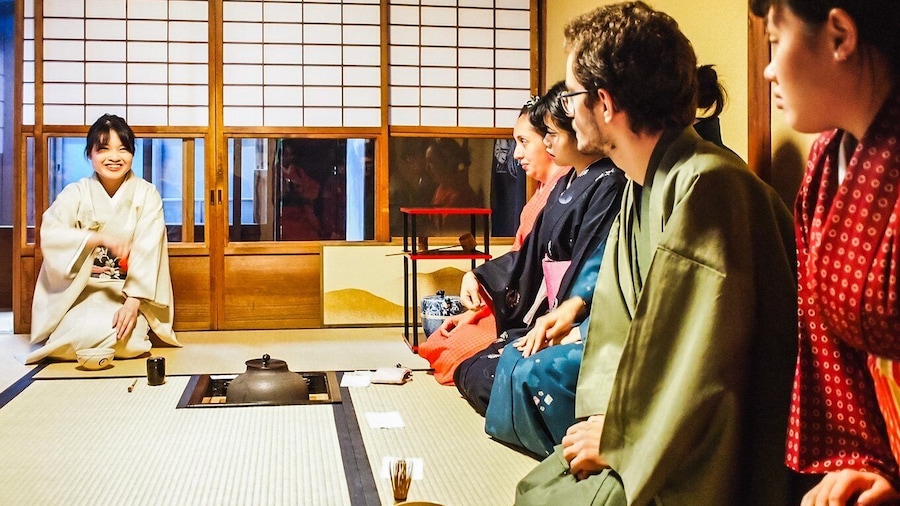 Kyoto: 45-Minute Tea Ceremony Experience