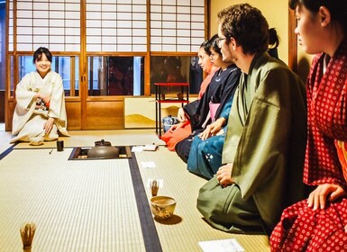 Kyoto: 45-Minute Tea Ceremony Experience