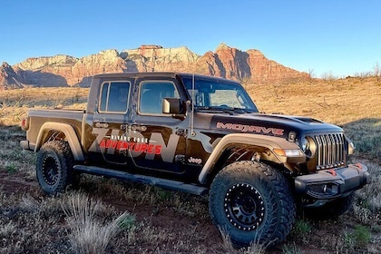 Zion Jeep Tour with Exclusive Access to Zion Cliffside Point