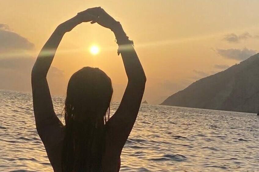 Guided Day Tour on Private Boat to Cinque Terre private boat