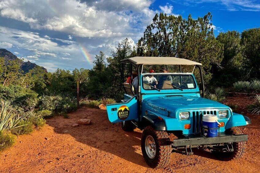 Mystic Earth: 2 Hour Jeep Ride with Hike through Sedona's Enchanted Forests