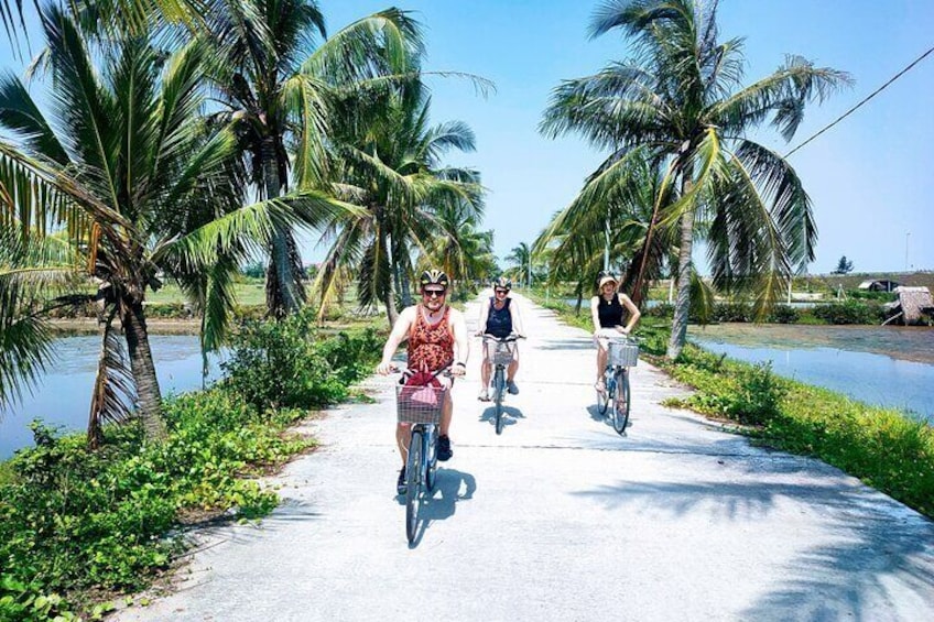 Hoi An countryside cycling tour