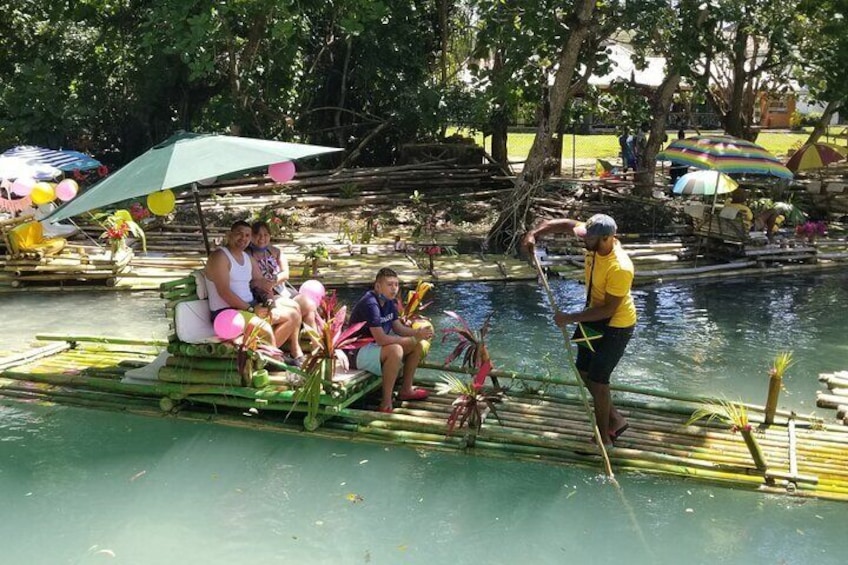 Private Martha Brae Raft and Luminous Lagoon Tour with Dinner