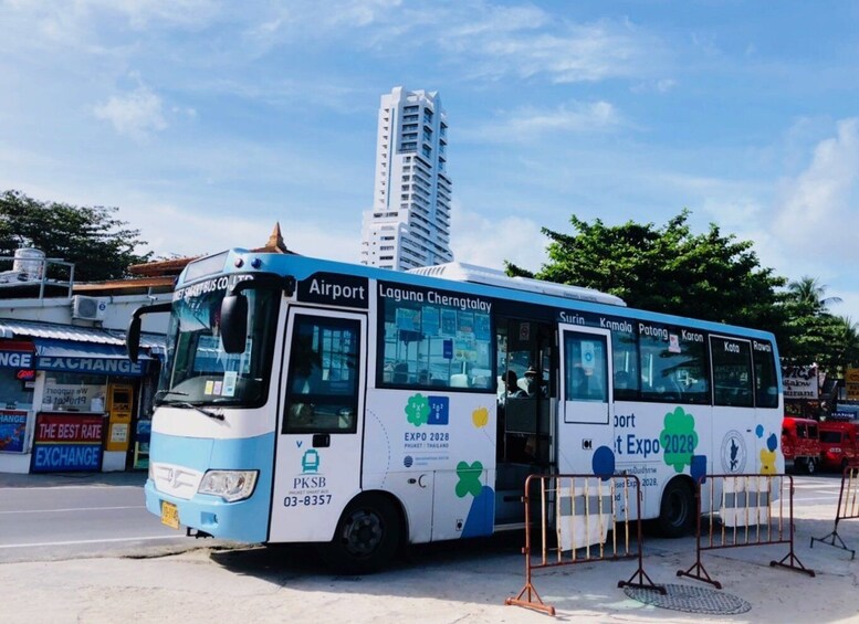 Phuket: Phuket Airport Bus Transfer from/to Karon Beach