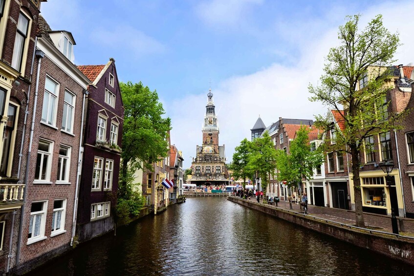 Picture 4 for Activity Alkmaar: Walking Tour with Audio Guide on App