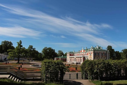 Panoramic Tour over Tallinn by vehicle