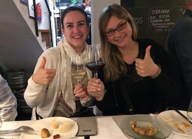 Valencia: Wine Tasting and Tapas Experience