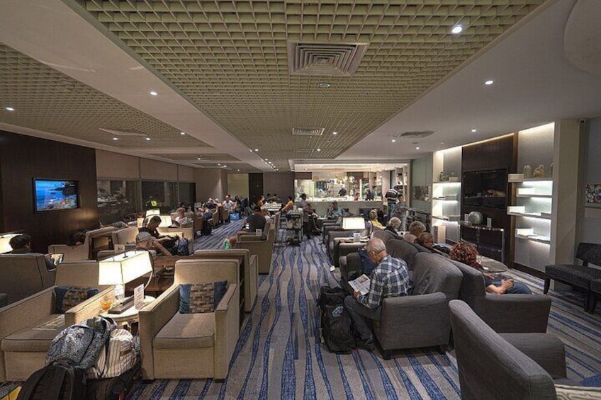 Singapore Changi Airport (SIN) T1/T2/T3/T4 - VIP Lounge Access