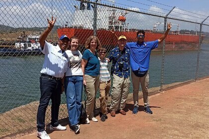 Half Day - The Panama Canal and Iconic Places - Private Tour