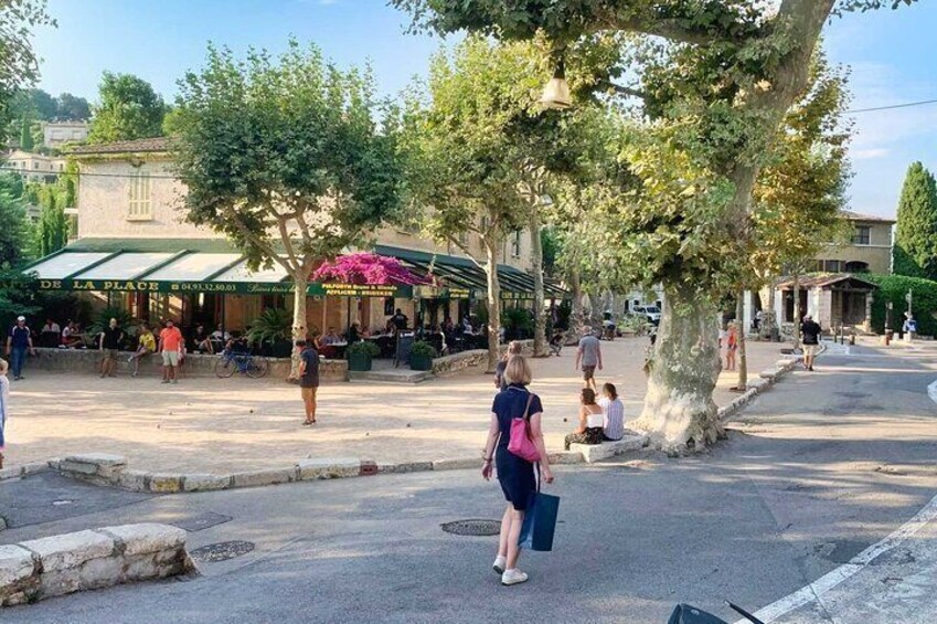 Wine tasting, Provencal market, & Countryside Full-Day Tour