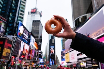 Times Square Donut Adventure & Walking Food Tour (kleine groep)