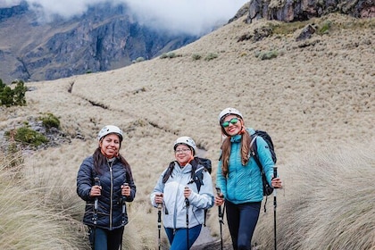 Private Hiking Experience in Iztaccihuatl from CDMX