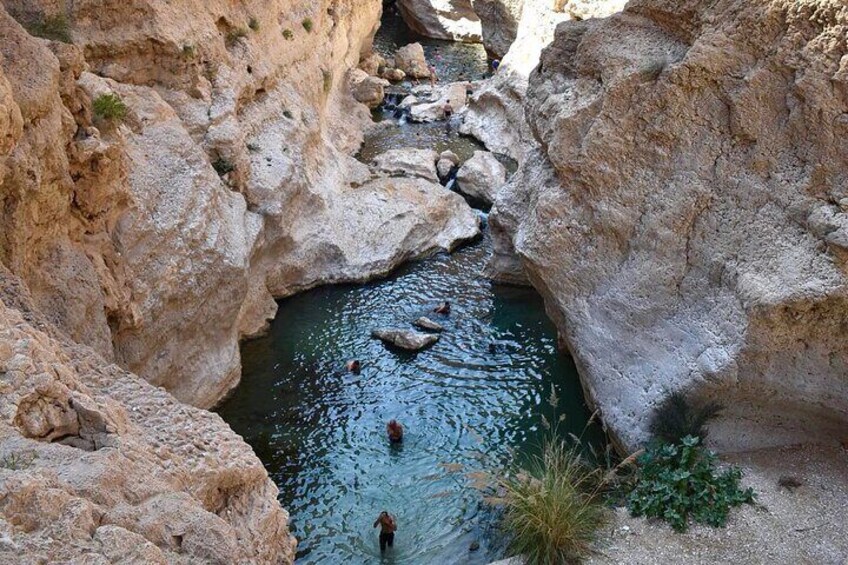 Private Tour in Wadi Shab and Bimmah Sinkhole