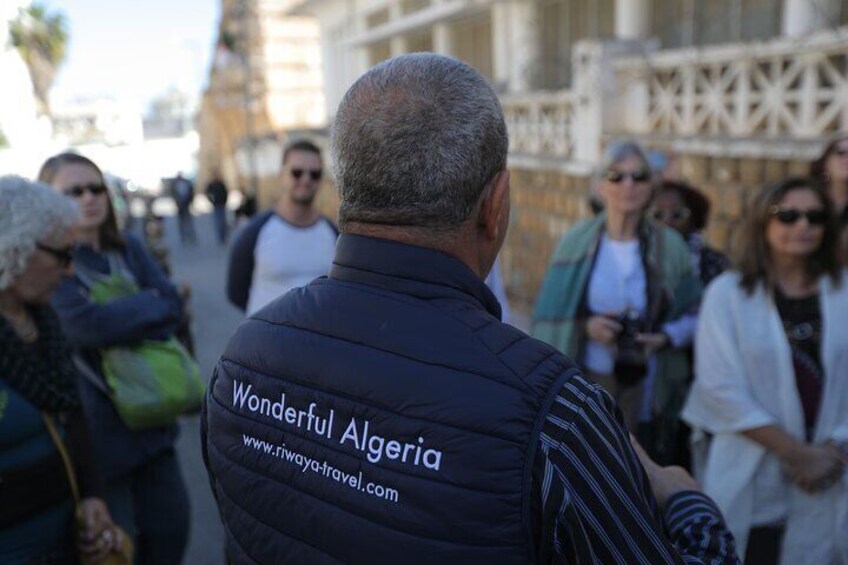 The essential of Algiers by a local expert in a Private Day