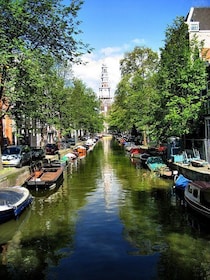 Historic Amsterdam 2-Hour Private Tour with Local Guide