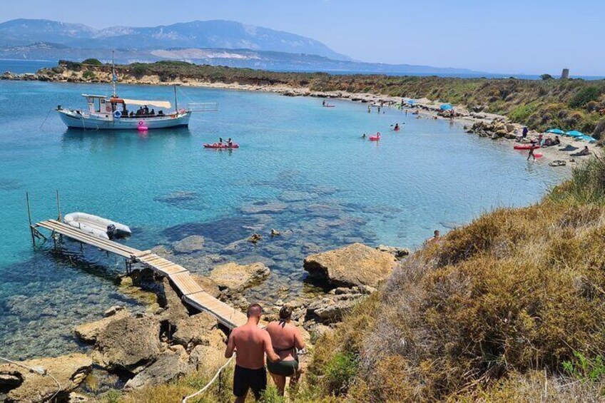 From Argostoli: White Rocks Cruise with Lunch & Wine