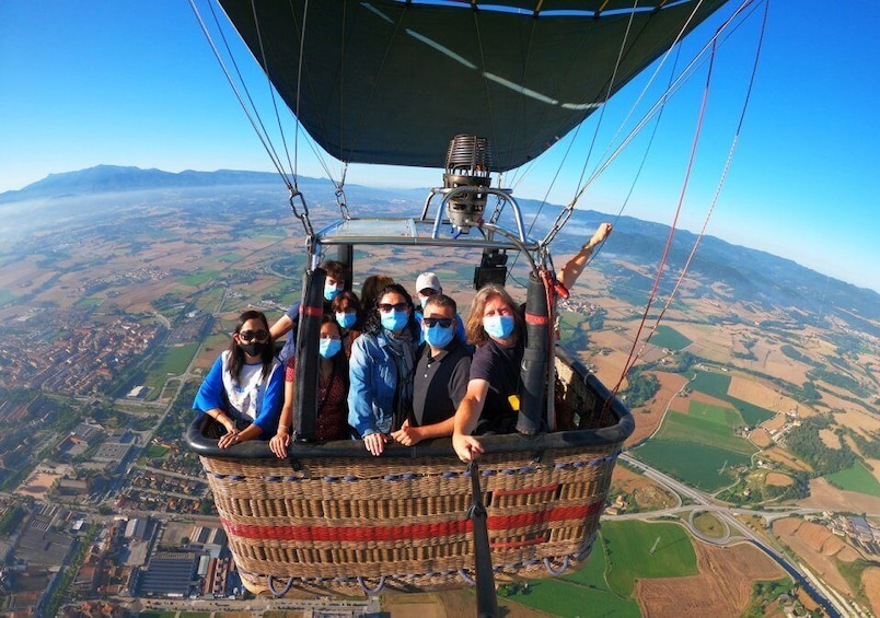 Picture 2 for Activity Barcelona: Hot Air Balloon Flight