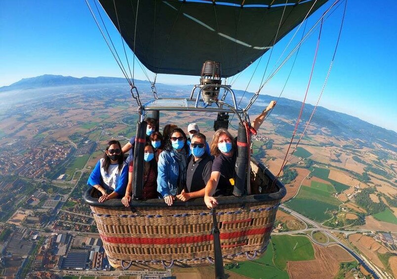 Picture 3 for Activity Barcelona: Hot Air Balloon Ride with Optional Transportation