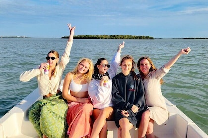Private Marco Island / 10.000 Inseln Sightseeing & Delphin Tour