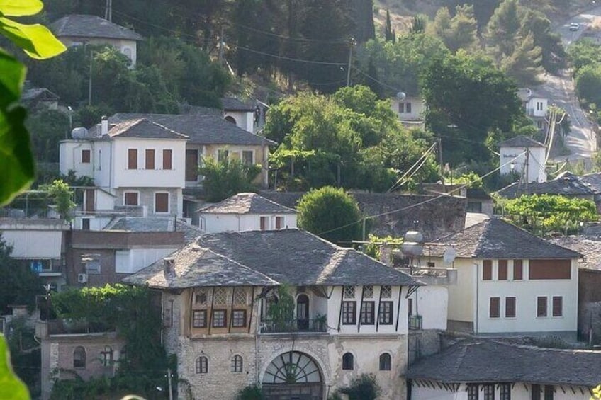 Half-Day Sightseeing Tour to Gjirokastra and Blue Eye