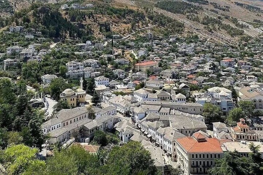 Half-Day Sightseeing Tour to Gjirokastra and Blue Eye