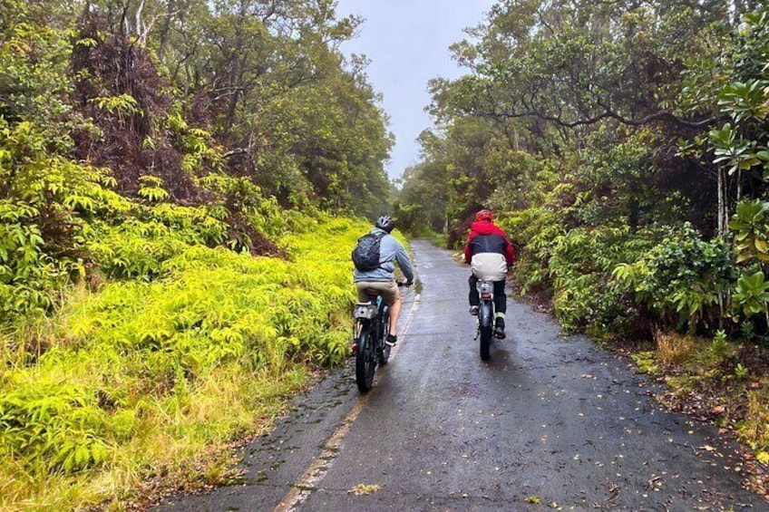 Volcanoes National Park - 2 Rental Bikes