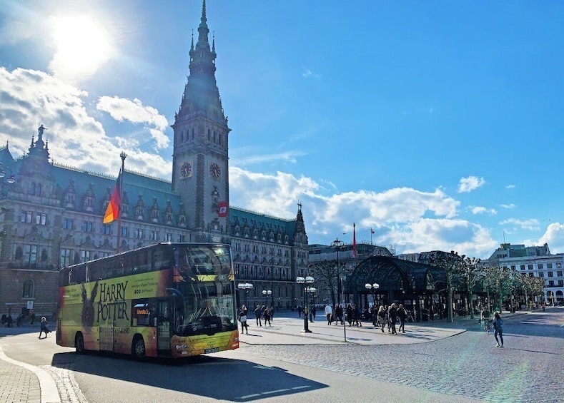 Hamburg: Hop-On/Hop-Off Bus and Boat Tour
