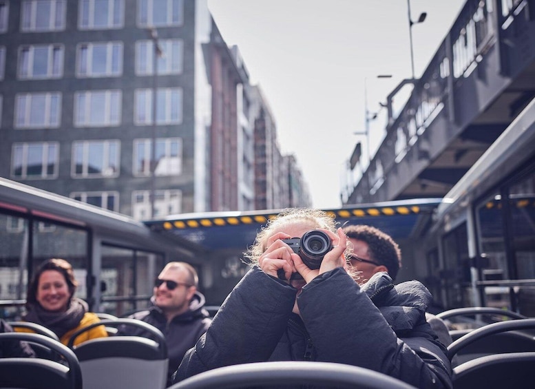 Picture 3 for Activity Hamburg: Line F Hop-On Hop-Off Bus and Boat Tour