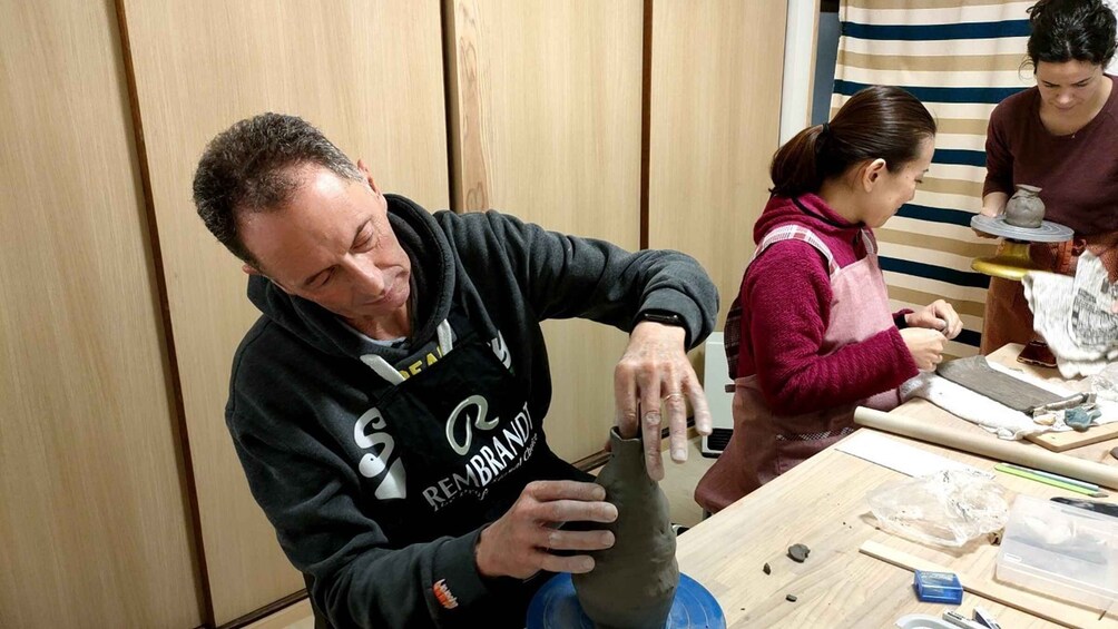 Picture 7 for Activity Osaka: Traditional Japanese Ceramics Private Experience