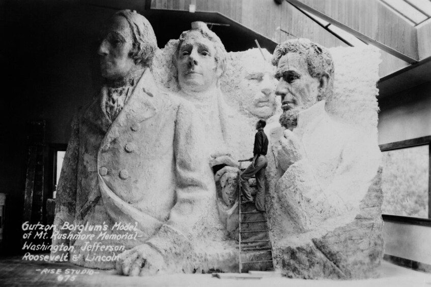 Mount Rushmore Self-guided Walking Audio Tour