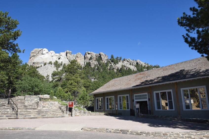 Mount Rushmore Self-guided Walking Audio Tour