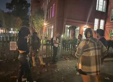New Orleans Drunken Ghost and Vampire Experience