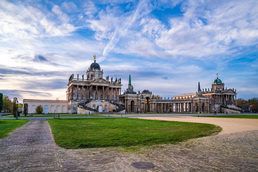 Private Guided Tour to breathtaking Potsdam by Train